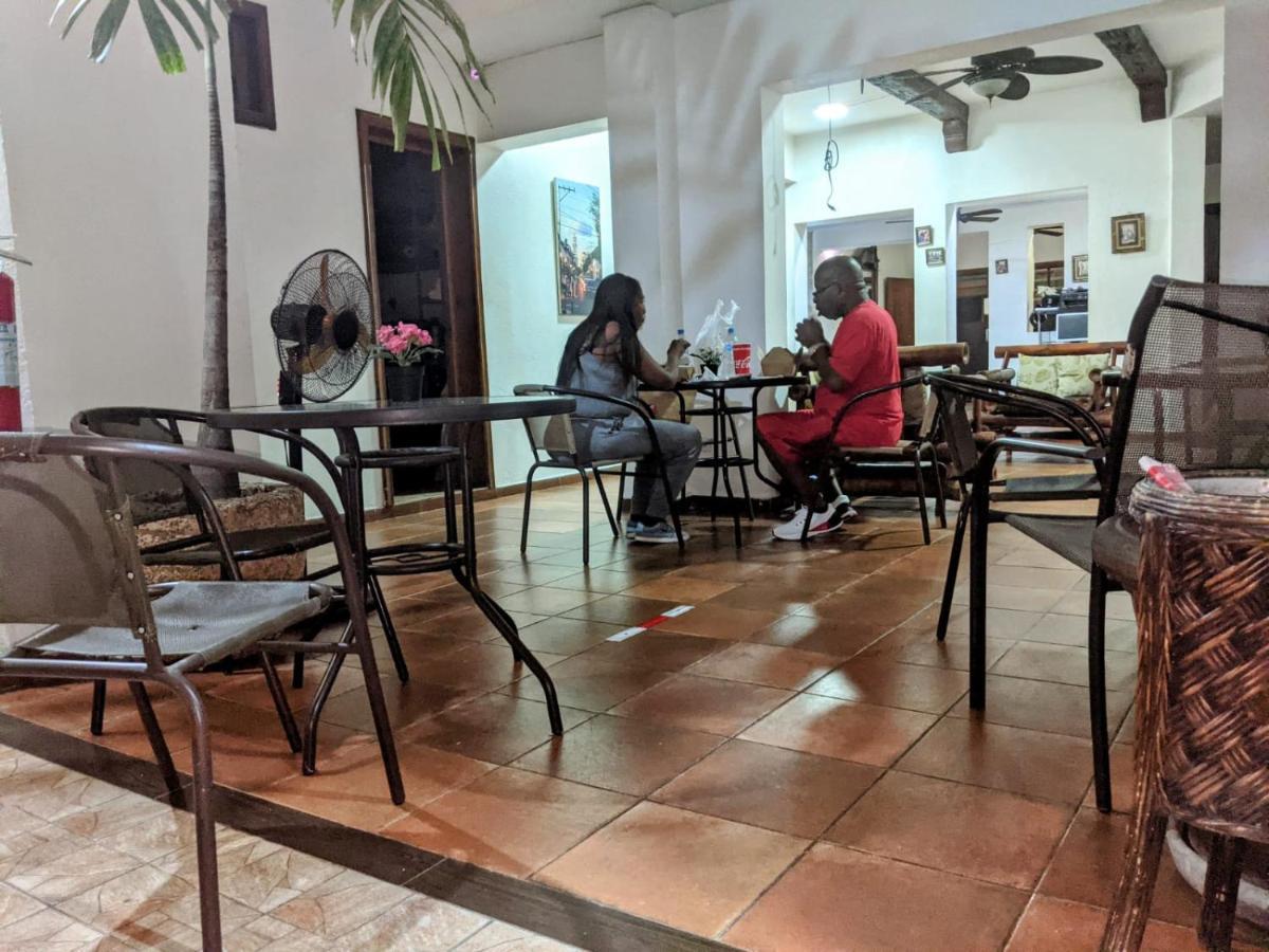 Hotel Aluge Santo Domingo Ngoại thất bức ảnh