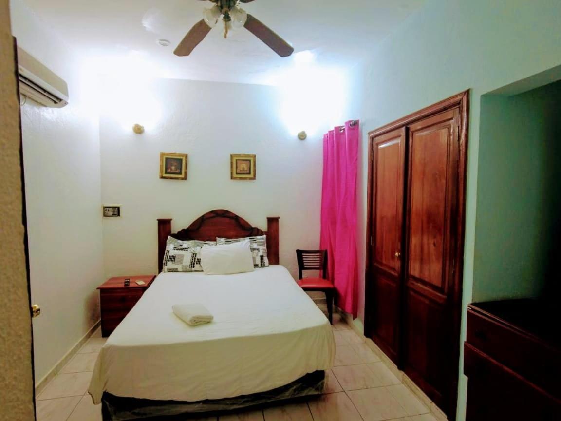 Hotel Aluge Santo Domingo Ngoại thất bức ảnh